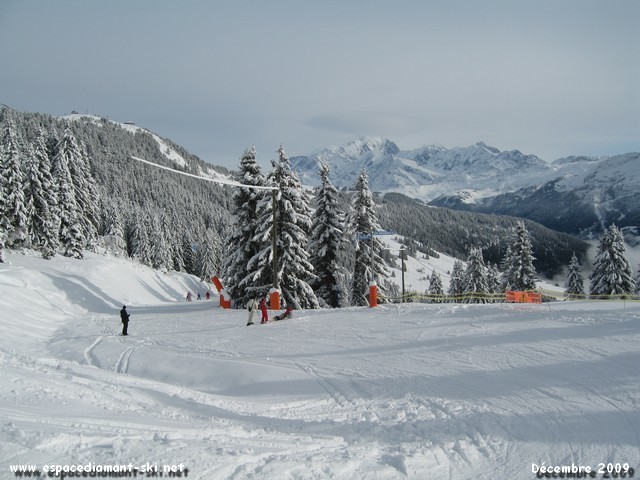 Grand virage à 180° de la piste Grand virage à 180° de la piste