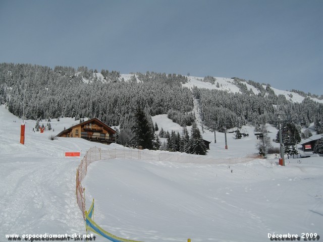 Un seul mot pour décrire cette descente de 3827 m de longueur et 440 de dénivelée : SPLEN-DIDE ! Un seul mot pour décrire cette descente de 3827 m de longueur et 440 de dénivelée : SPLEN-DIDE !