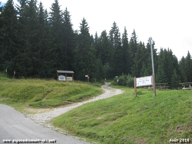Dpart de l'itinraire Cross-Country n9 sur le sentier botanique du Col du Pr