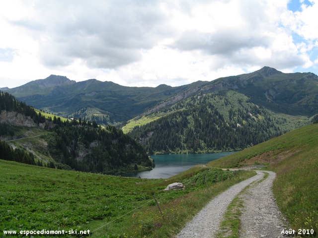 On aperoit enfin le Lac de Saint Gurin !