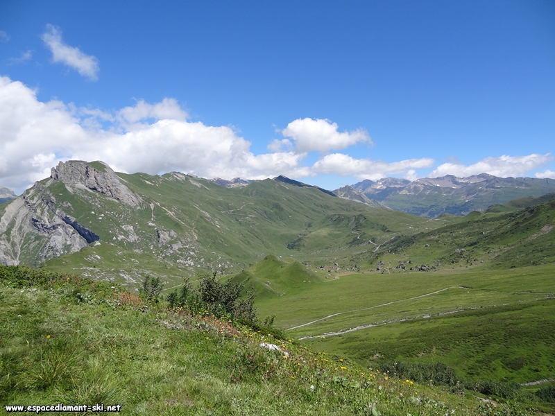 Le Cormet avec le Roc du Vent  gauche