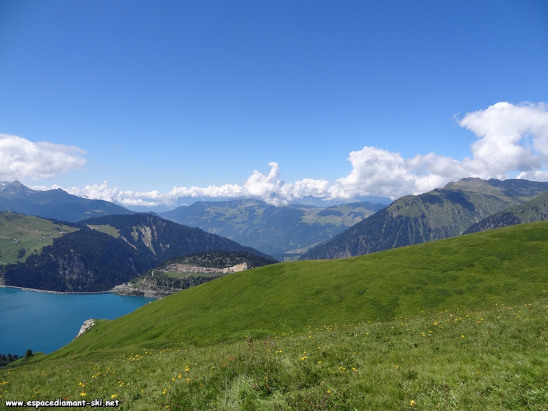 Les Saisies, au loin