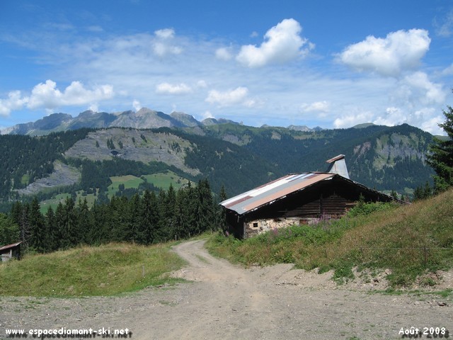 Avec les Aravis en toile de fond