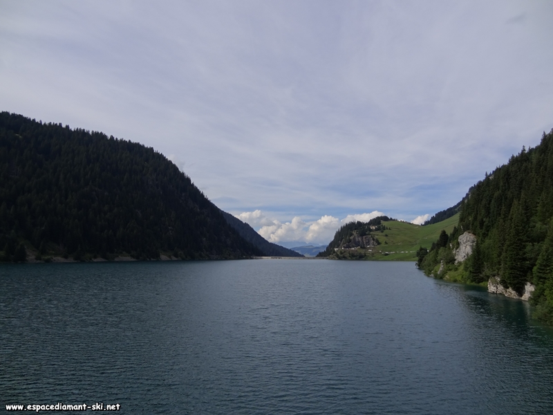 Vue sur le lac
