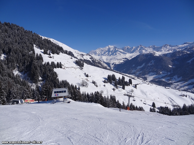 La gare amont et le Mont Blanc