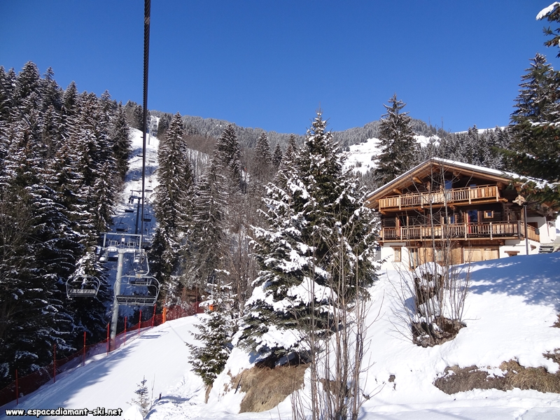 Premier survol de la piste de la Barme, en approchant du Nant du Chozal