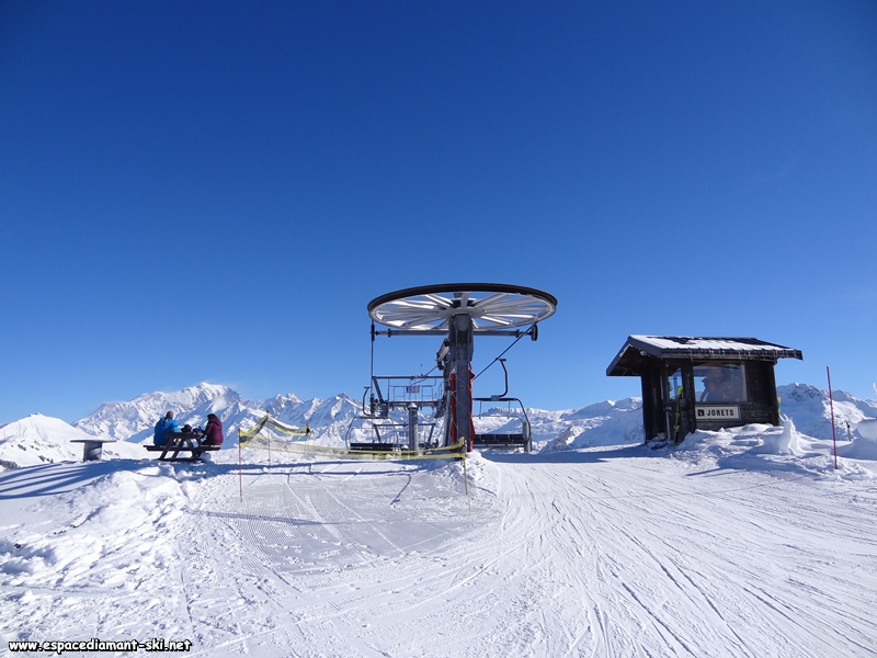 Avec les Chanes du Mont Blanc et du Beaufortain en arrire plan