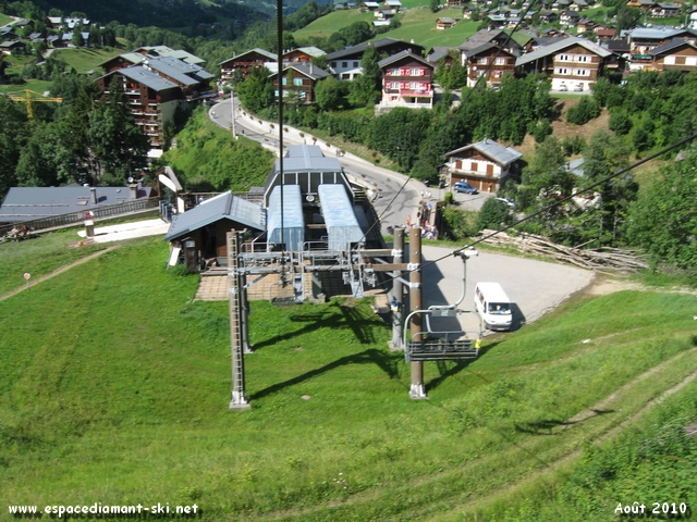 C'est parti sur le Télésiège du Grand Mont ! C'est parti sur le Télésiège du Grand Mont !