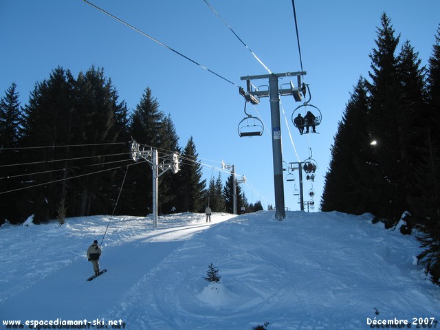 Le Télésiège et le Téléski du Mont Rond
