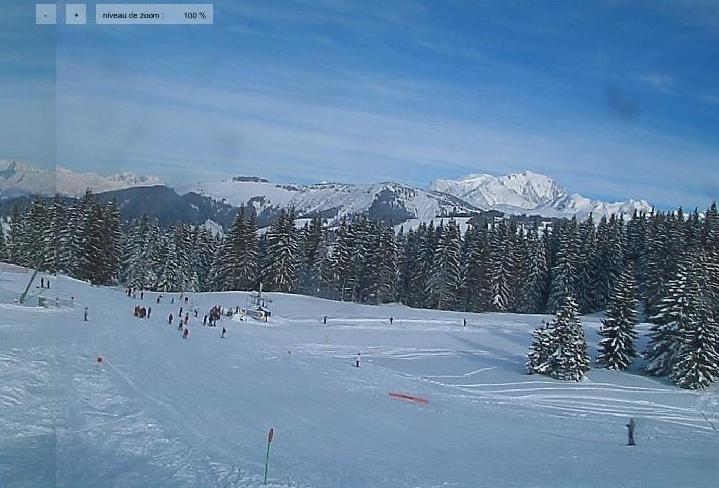 Webcam 1 : Sommet Lachat - 1650 m Webcam 1 : Sommet Lachat - 1650 m